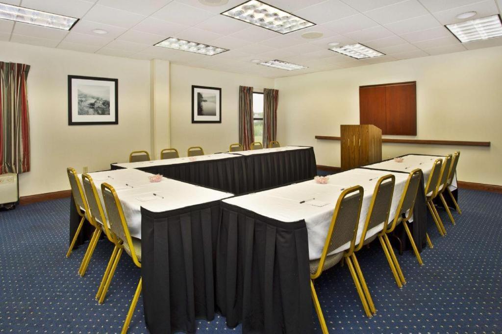 Hampton Inn Anderson Bagian luar foto