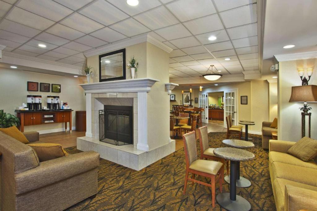 Hampton Inn Anderson Bagian luar foto