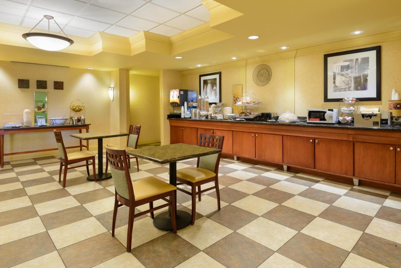 Hampton Inn Anderson Bagian luar foto